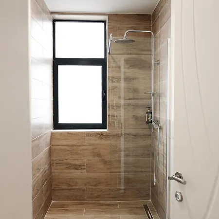102 Cirk Apartment *